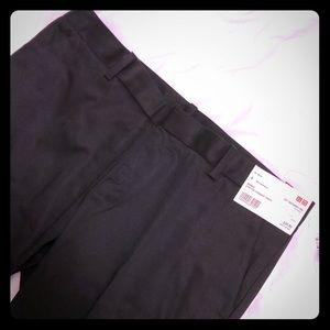 🚺 UNIQLO Straight Ankle Trousers